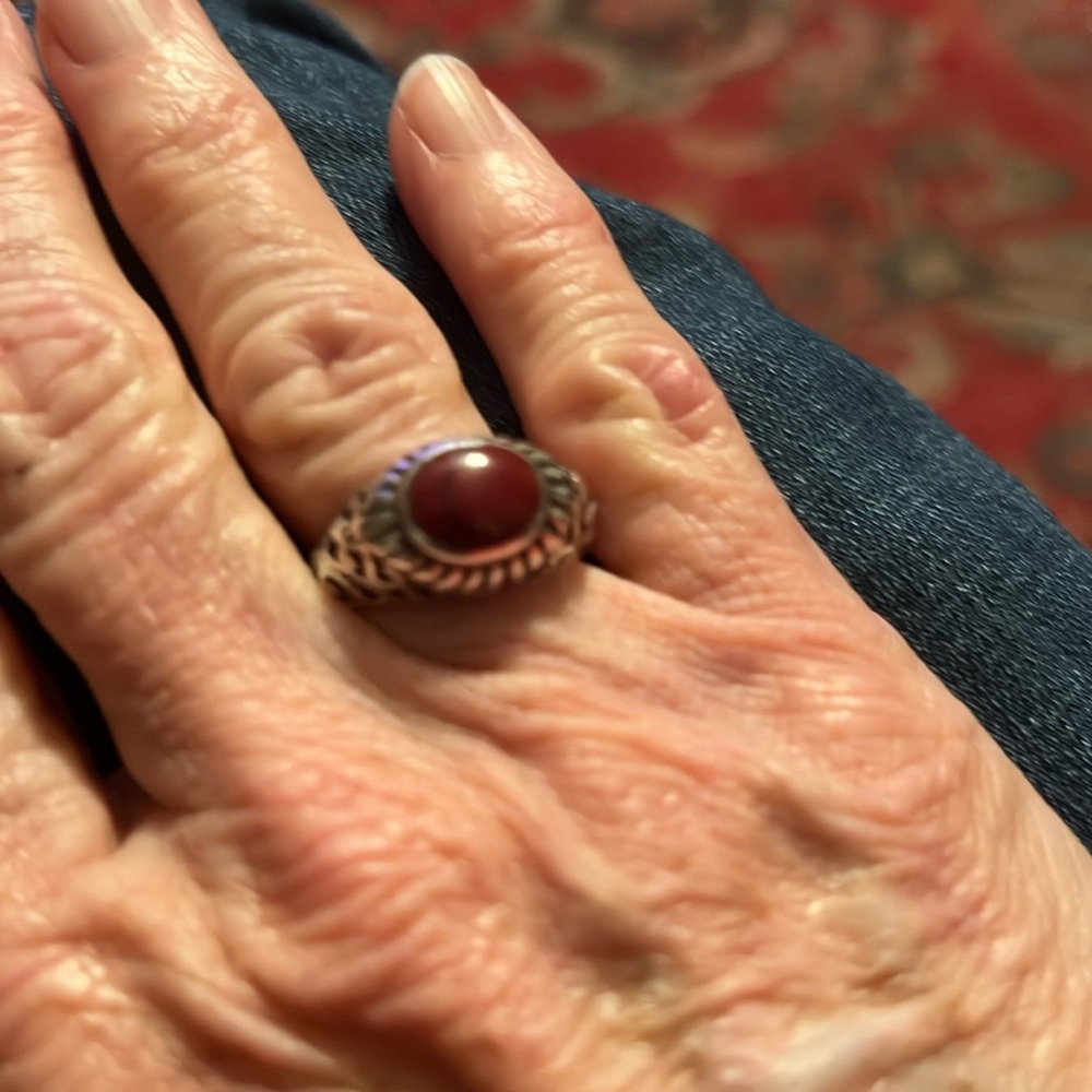 Sterling Silver ring with a red stone like carnelian ( I am not sure what it is)